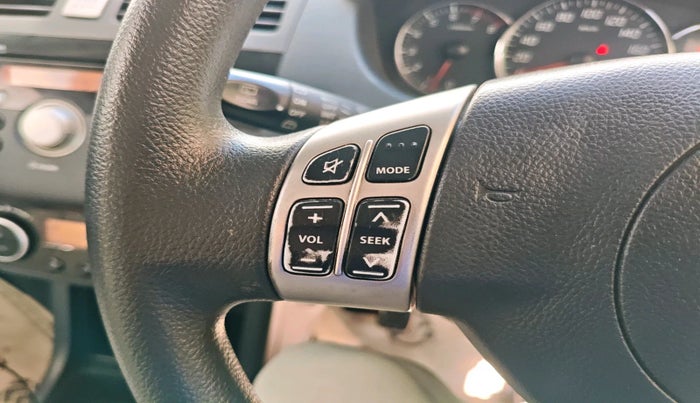 2010 Maruti Swift ZXI 1.3, Petrol, Manual, 60,646 km, interior