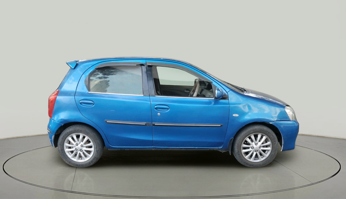 2011 Toyota Etios Liva V, Petrol, Manual, 1,91,802 km, exterior