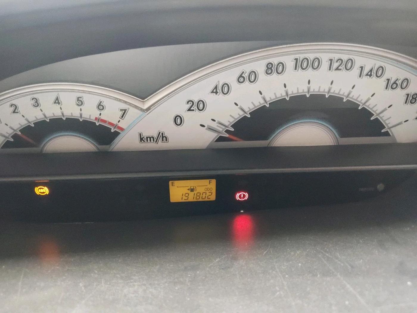 2011 Toyota Etios Liva V, Petrol, Manual, 1,91,802 km, interior