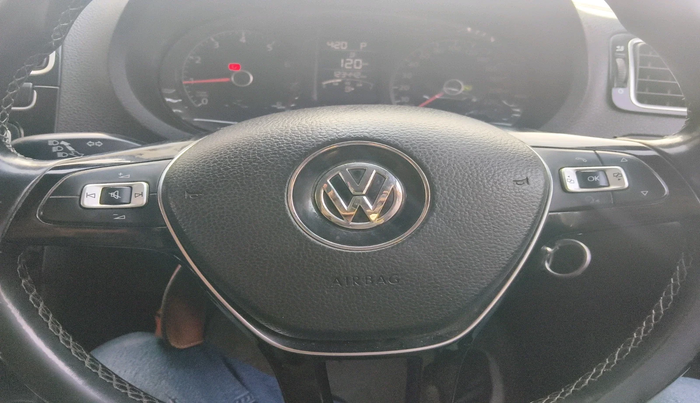 2015 Volkswagen Polo GT TSI AT, Petrol, Automatic, 1,23,444 km, interior