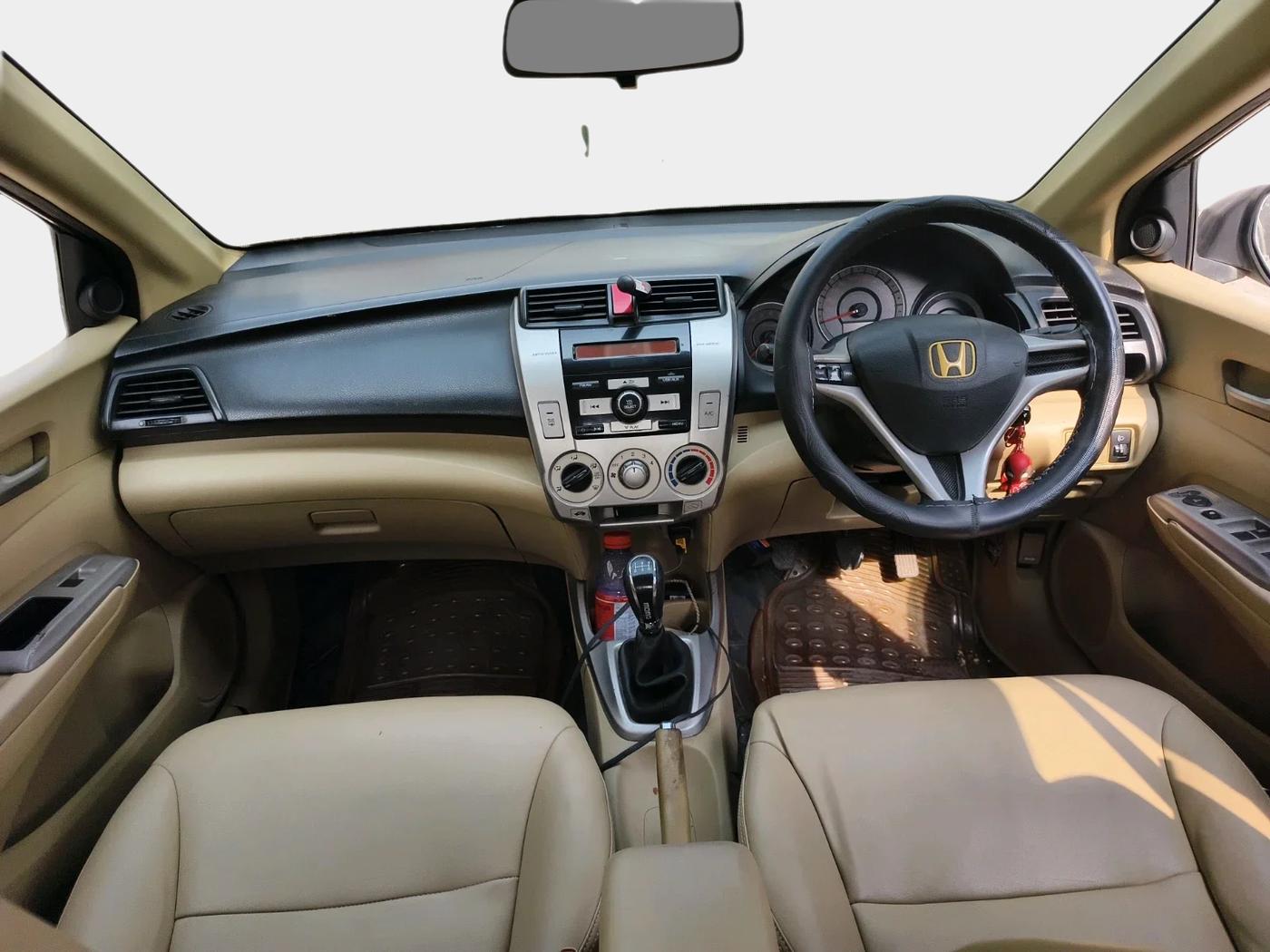 2011 Honda City 1.5L I-VTEC V MT, Petrol, Manual, 92,619 km, interior