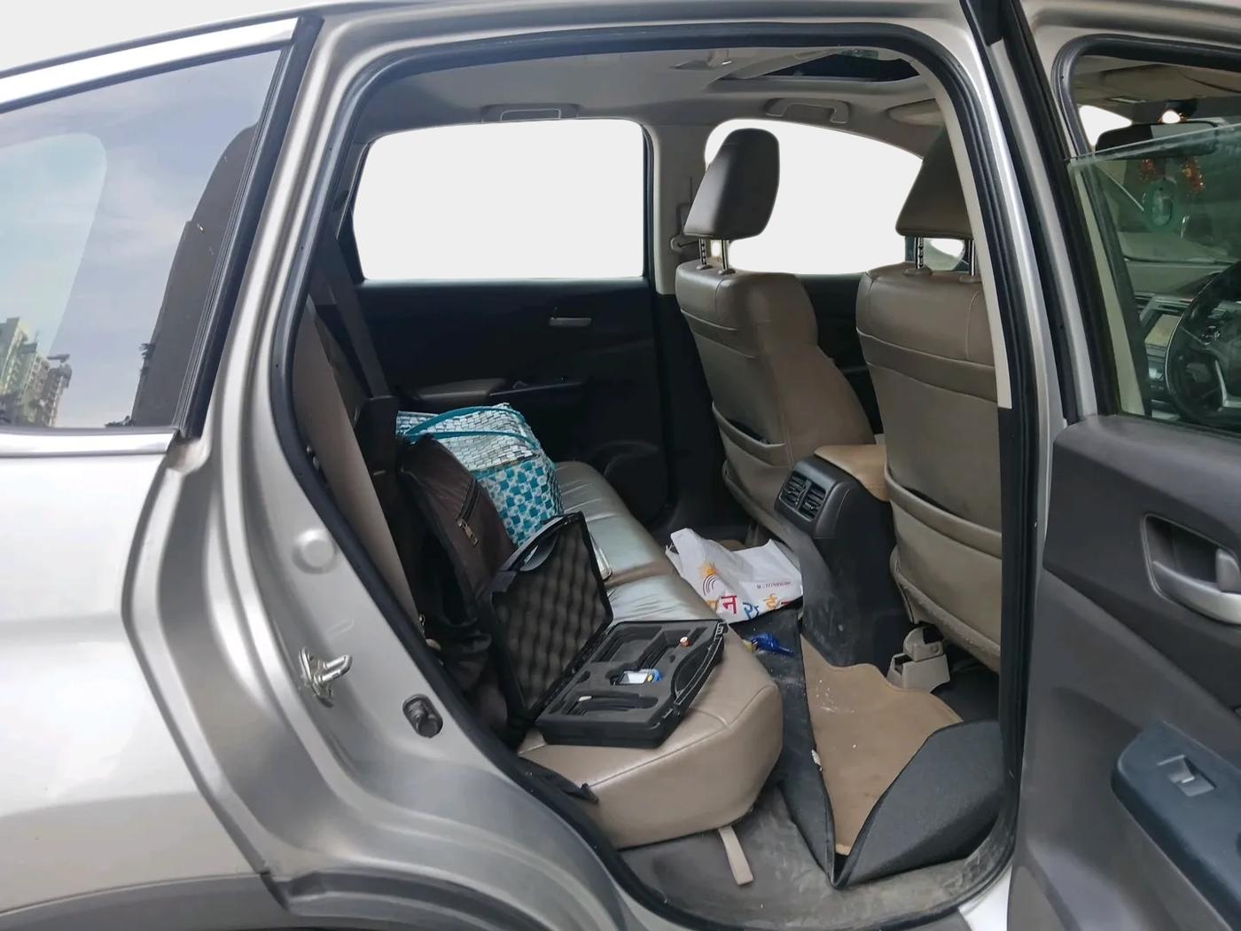 2014 Honda CRV 2.4L 2WD AT, Petrol, Automatic, 96,731 km, interior