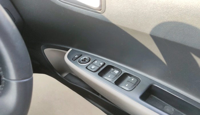 2019 Hyundai Grand i10 ASTA 1.2 KAPPA VTVT, Petrol, Manual, 66,503 km, interior