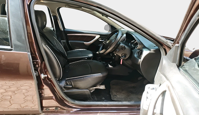 2021 Renault Duster RXZ 1.5 PETROL MT, Petrol, Manual, 33,459 km, interior