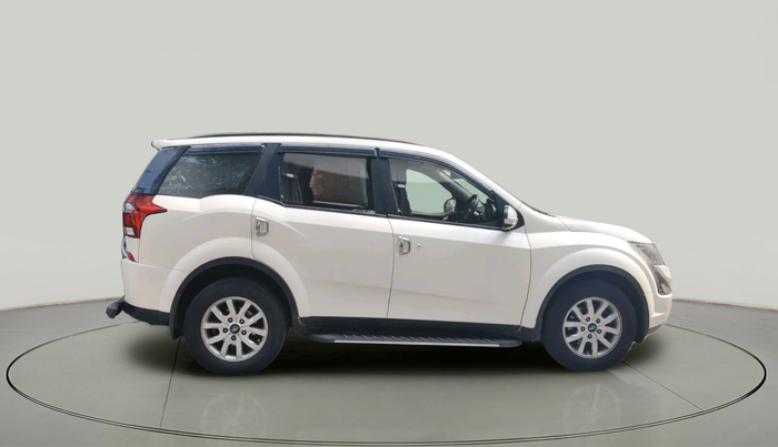 2019 Mahindra XUV500 W9 AT, Diesel, Automatic, 66,921 km, exterior