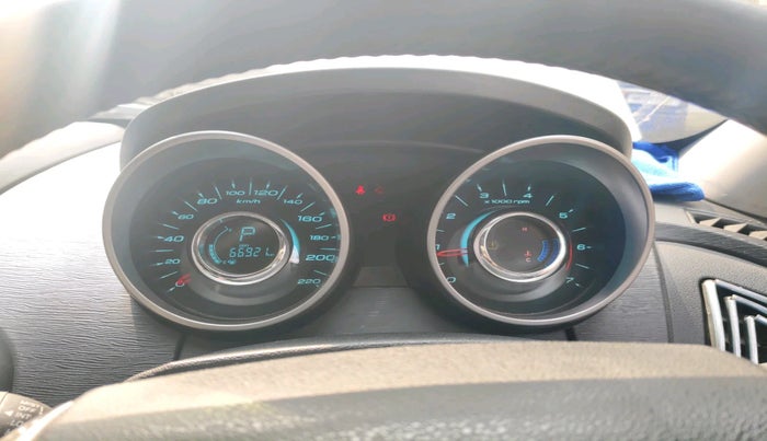 2019 Mahindra XUV500 W9 AT, Diesel, Automatic, 66,921 km, interior