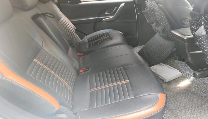 2019 Mahindra XUV500 W9 AT, Diesel, Automatic, 66,921 km, interior