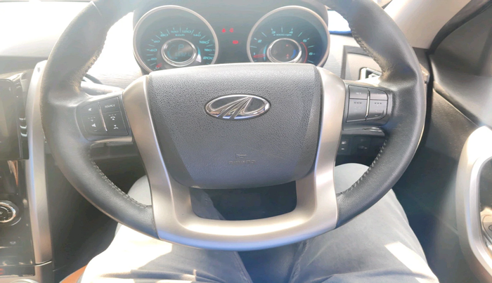 2019 Mahindra XUV500 W9 AT, Diesel, Automatic, 66,921 km, interior