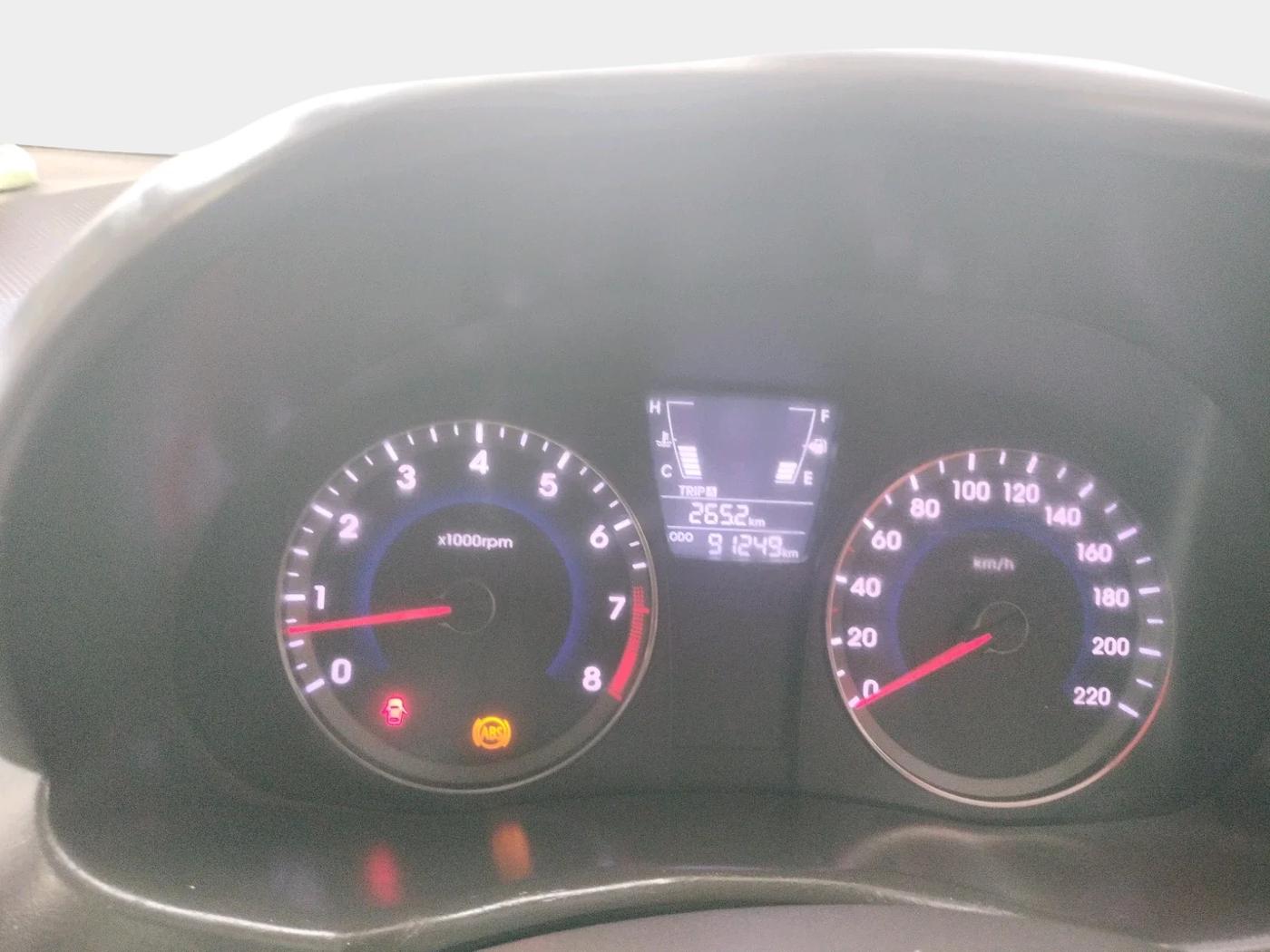 2011 Hyundai Verna FLUIDIC 1.6 VTVT EX, CNG, Manual, 91,249 km, interior