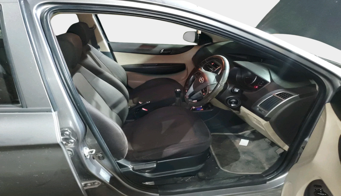 2013 Hyundai i20 SPORTZ 1.2, Petrol, Manual, 95,111 km, interior