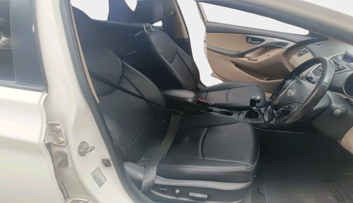 2013 Hyundai New Elantra 1.6 BASE DIESEL, Diesel, Manual, 96,829 km, interior