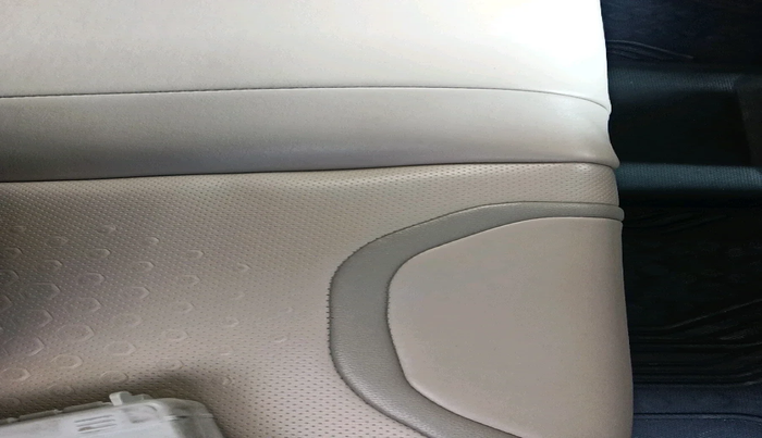 2022 Mahindra XUV700 AX 5 D AT 7 STR, Diesel, Automatic, 69,993 km, interior