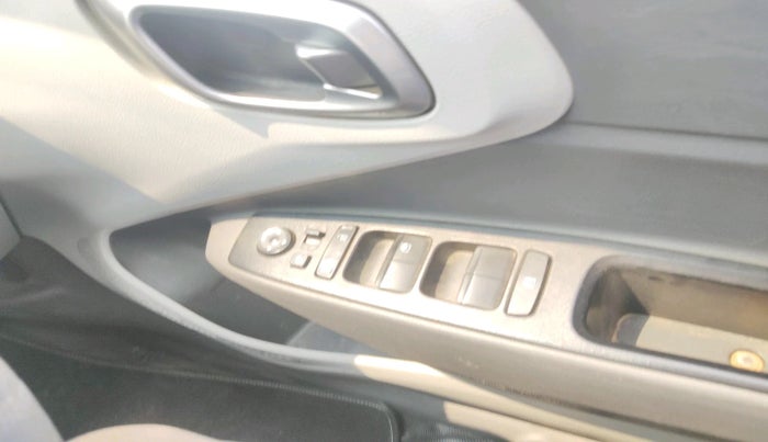 2021 Hyundai GRAND I10 NIOS ASTA 1.2 KAPPA VTVT, Petrol, Manual, 43,803 km, interior