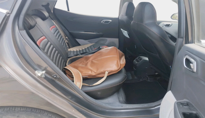 2021 Hyundai GRAND I10 NIOS ASTA 1.2 KAPPA VTVT, Petrol, Manual, 43,803 km, interior