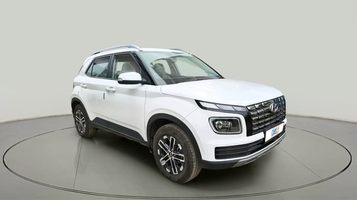 2024 Hyundai VENUE SX 1.2 PETROL, Petrol, Manual, 6,869 km, exterior