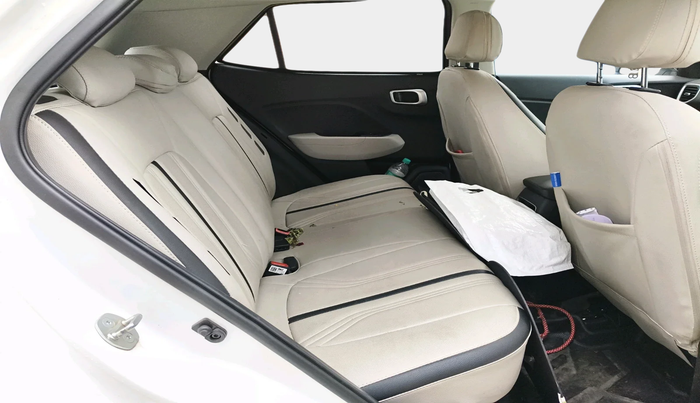 2024 Hyundai VENUE SX 1.2 PETROL, Petrol, Manual, 6,869 km, interior