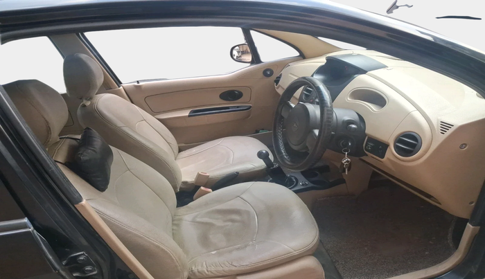 2011 Chevrolet Spark LS 1.0, Petrol, Manual, 1,23,316 km, interior