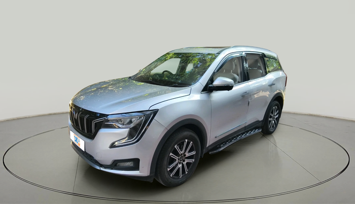 2023 Mahindra XUV700 AX 7 LUXURY P AT 7 STR, Petrol, Automatic, 11,419 km, exterior