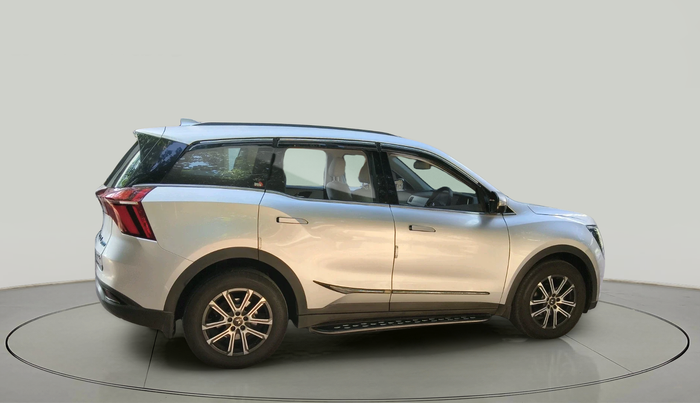 2023 Mahindra XUV700 AX 7 LUXURY P AT 7 STR, Petrol, Automatic, 11,419 km, exterior