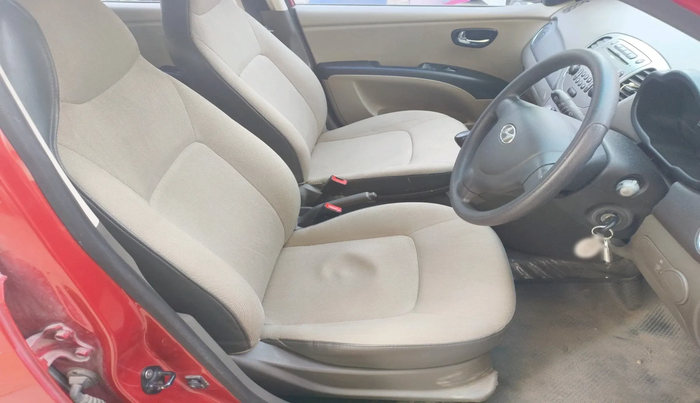 2012 Hyundai i10 SPORTZ 1.2, Petrol, Manual, 60,685 km, interior