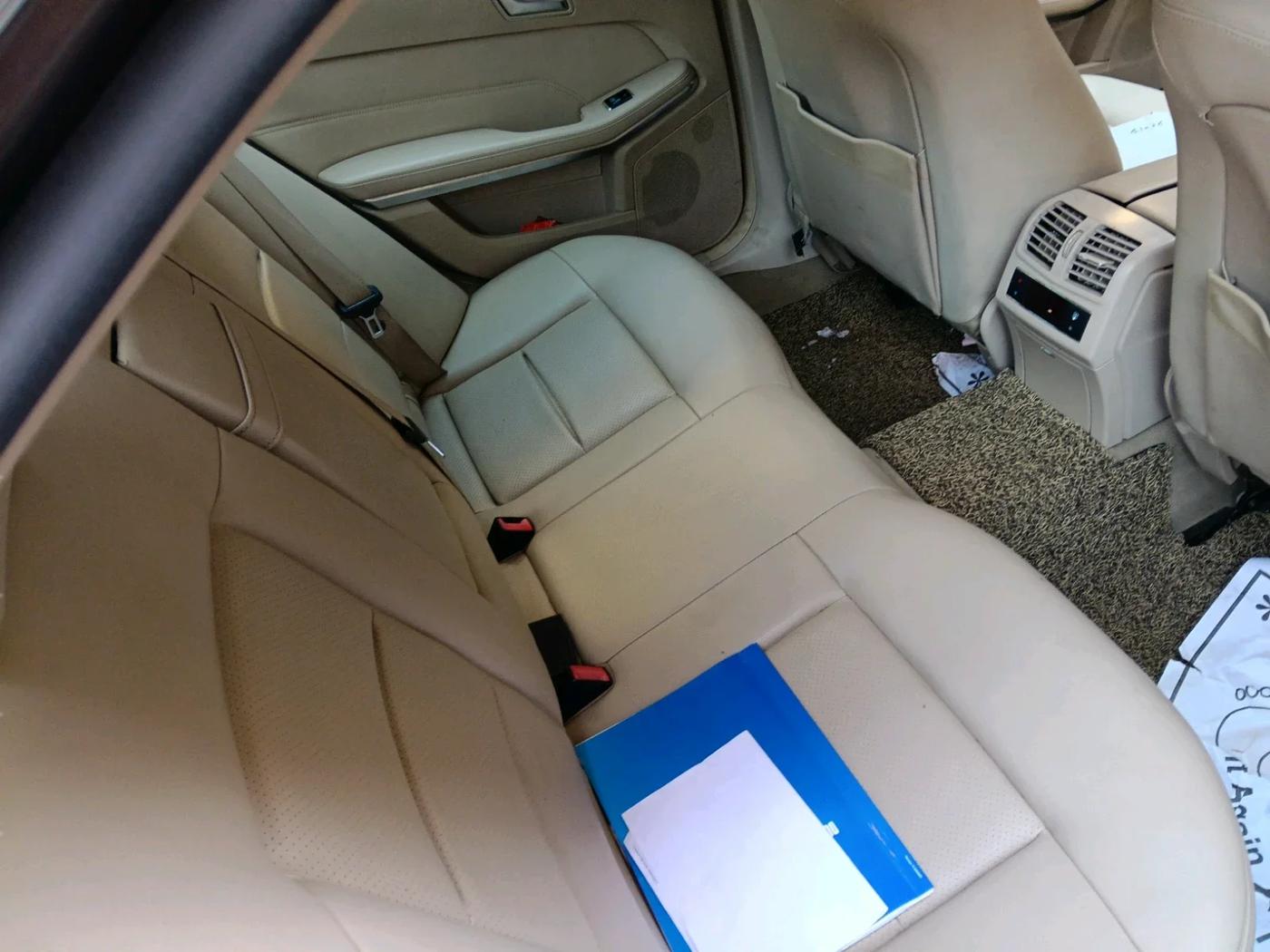 2013 Mercedes Benz E Class E 250 CDI AVANTGARDE, Diesel, Automatic, 1,03,208 km, interior