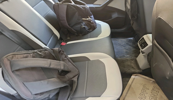 2024 Volkswagen TAIGUN  Topline 1.0 TSI AT (Electric Seats), Petrol, Automatic, 11,226 km, interior