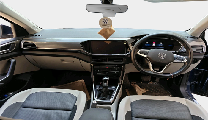 2024 Volkswagen TAIGUN  Topline 1.0 TSI AT (Electric Seats), Petrol, Automatic, 11,226 km, interior