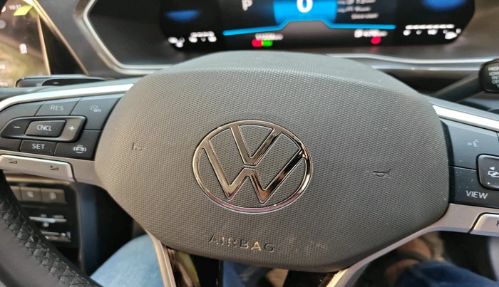 2024 Volkswagen TAIGUN  Topline 1.0 TSI AT (Electric Seats), Petrol, Automatic, 11,226 km, interior