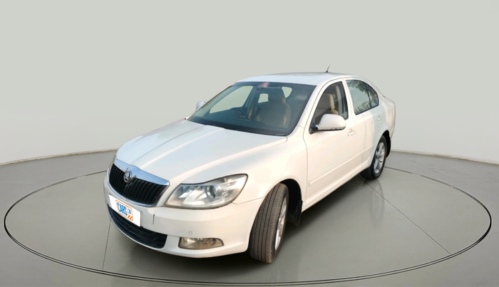 2011 Skoda Laura ELEGANCE 2.0 TDI CR AT, Diesel, Automatic, 93,291 km, exterior