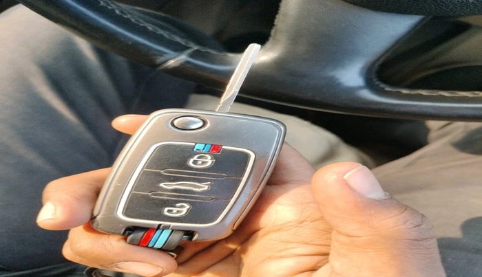 2011 Skoda Laura ELEGANCE 2.0 TDI CR AT, Diesel, Automatic, 93,291 km, interior