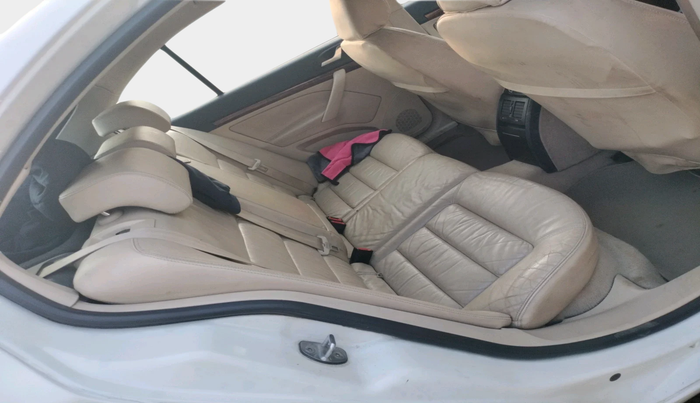 2011 Skoda Laura ELEGANCE 2.0 TDI CR AT, Diesel, Automatic, 93,291 km, interior