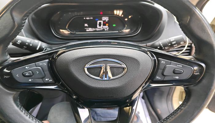 2022 Tata NEXON XZA PLUS KAZIRANGA PETROL, Petrol, Automatic, 36,259 km, interior