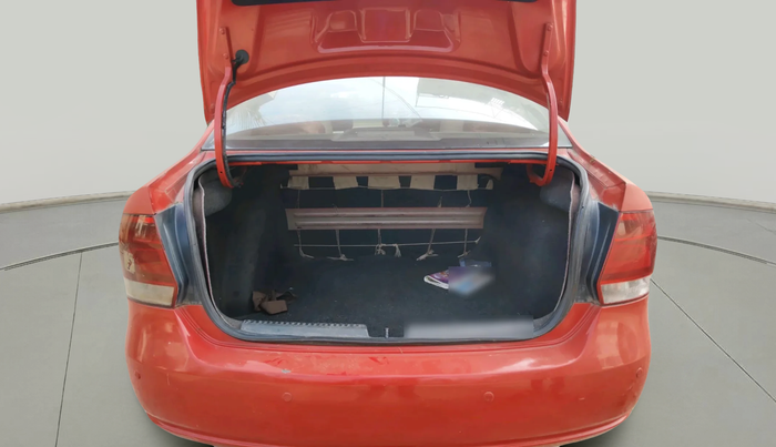 2011 Volkswagen Vento TRENDLINE 1.6, Petrol, Manual, 83,020 km, exterior