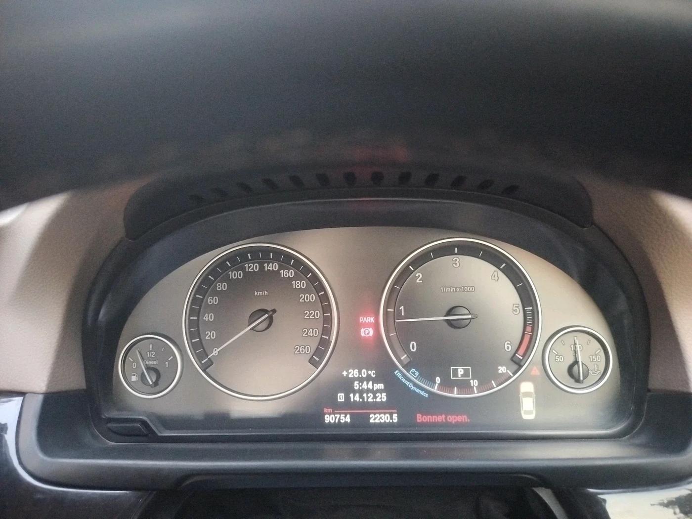 2012 BMW 5 Series 520D 2.0, Diesel, Automatic, 90,754 km, interior
