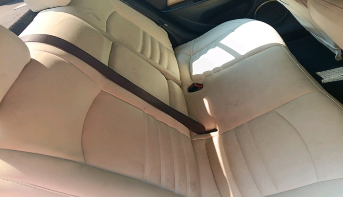 2011 Chevrolet Cruze LTZ AT, Diesel, Automatic, 97,193 km, interior