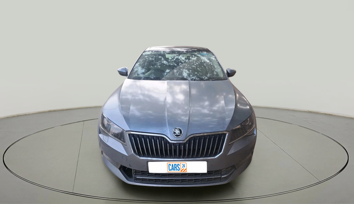2017 Skoda Superb L&K 2.0 TDI AT, Diesel, Automatic, 2,11,274 km, exterior