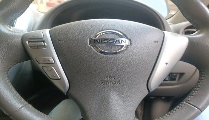 2015 Nissan Sunny XV CVT, Petrol, Automatic, 54,433 km, interior