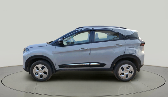 2025 Tata NEXON PURE SUNROOF 1.2 PETROL, Petrol, Manual, 8,775 km, exterior