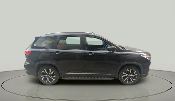 2024 MG HECTOR PLUS Select Pro 1.5 MT 7 STR, Petrol, Manual, 11,030 km, exterior