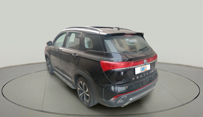 2024 MG HECTOR PLUS Select Pro 1.5 MT 7 STR, Petrol, Manual, 11,030 km, exterior
