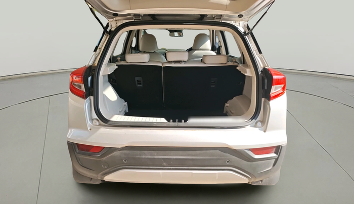 2021 Mahindra XUV300 W8 (O) 1.5 DIESEL, Diesel, Manual, 53,071 km, exterior