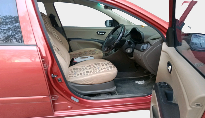 2011 Hyundai i10 SPORTZ 1.2, Petrol, Manual, 35,576 km, interior