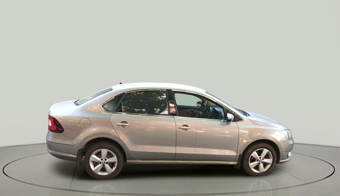 2017 Skoda Rapid AMBITION 1.6 MPI MT, Petrol, Manual, 75,349 km, exterior