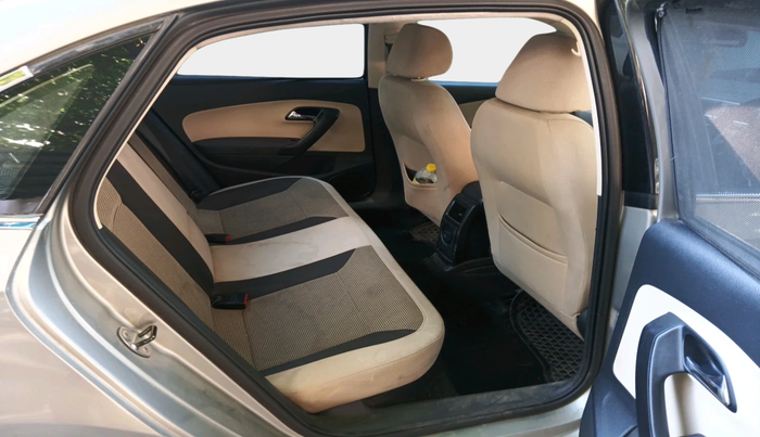 2017 Skoda Rapid AMBITION 1.6 MPI MT, Petrol, Manual, 75,349 km, interior