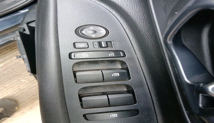 2023 Hyundai NEW I20 ASTA (O) 1.2 AT, Petrol, Automatic, 15,510 km, interior