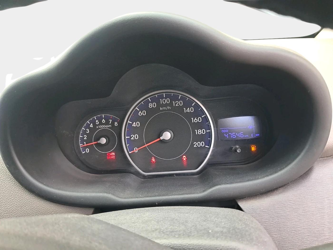 2012 Hyundai i10 SPORTZ 1.2, Petrol, Manual, 47,646 km, interior