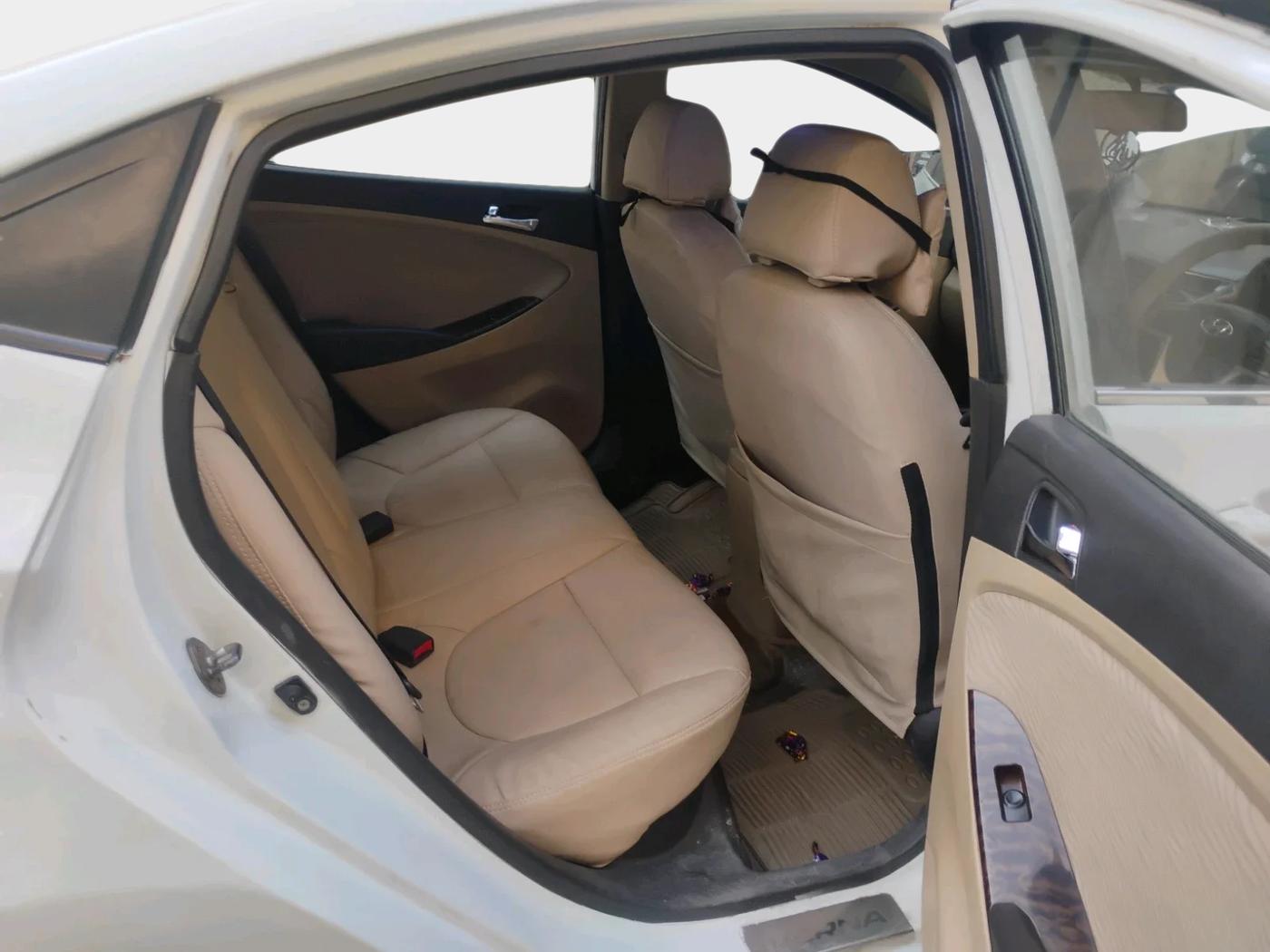 2011 Hyundai Verna FLUIDIC 1.6 VTVT EX, CNG, Manual, 1,00,178 km, interior