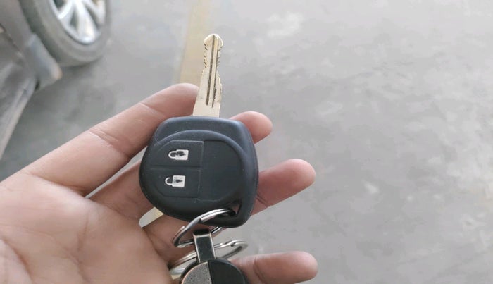 2013 Maruti Ertiga VXI, Petrol, Manual, 1,52,444 km, interior