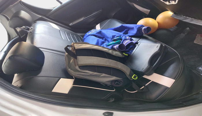 2017 Maruti Swift VXI O, Petrol, Manual, 84,181 km, interior