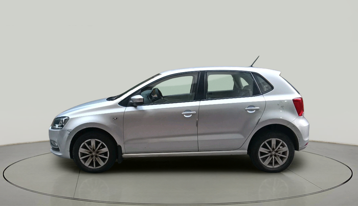 2014 Volkswagen Polo HIGHLINE1.5L, Diesel, Manual, 1,08,470 km, exterior